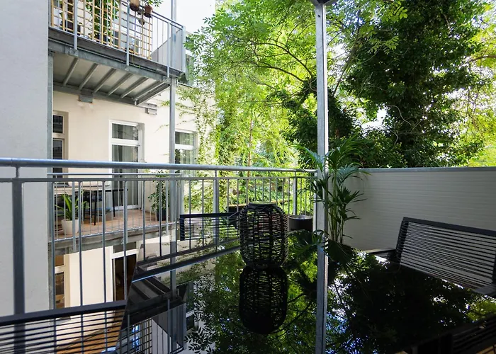 42 M2 Central Bright Apartment With A Terrace