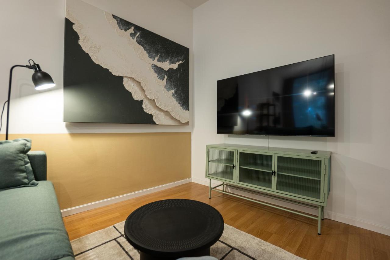 Apartament 42 M2 Bright With A Terrace